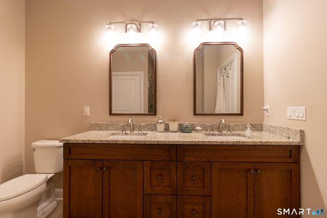 22 Soderman Way, Cheshire, CT 06410