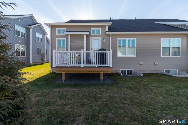 22 Soderman Way, Cheshire, CT 06410