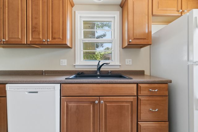 3017 W Lombard Street, Davenport, IA 52804