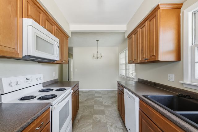 3017 W Lombard Street, Davenport, IA 52804