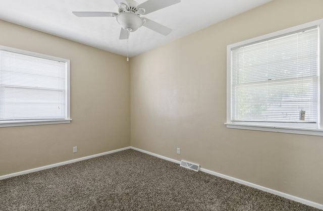 3017 W Lombard Street, Davenport, IA 52804