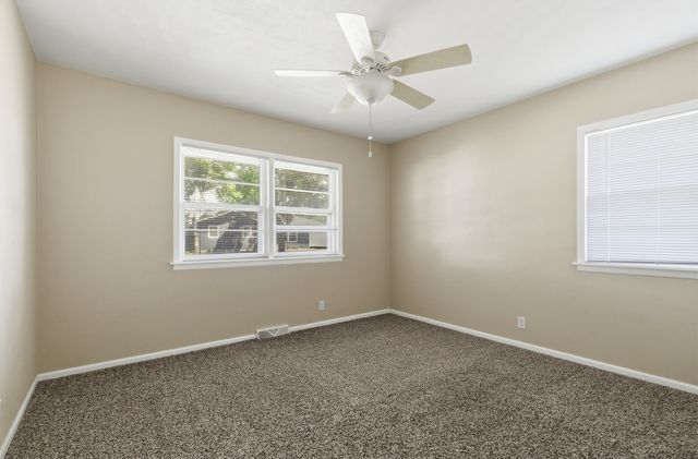 3017 W Lombard Street, Davenport, IA 52804
