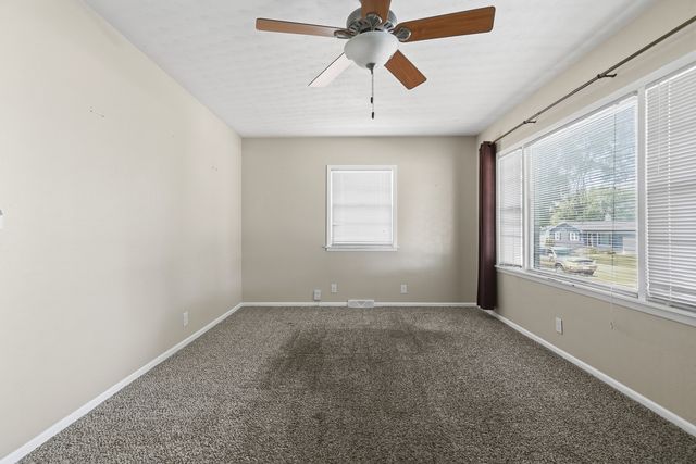 3017 W Lombard Street, Davenport, IA 52804