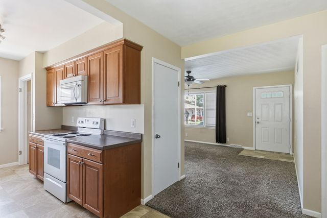 3017 W Lombard Street, Davenport, IA 52804