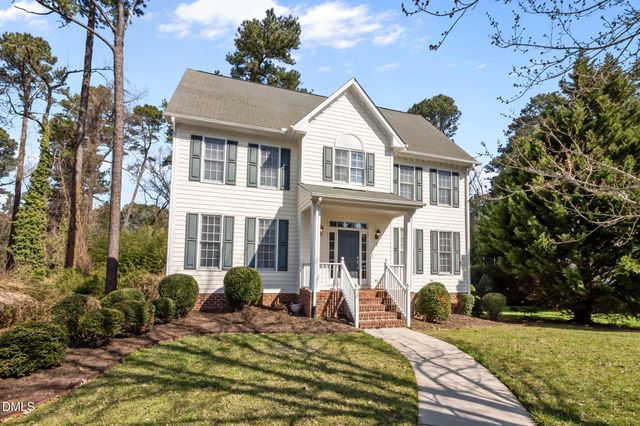 6 Saint Andrews Court, Durham, NC 27707