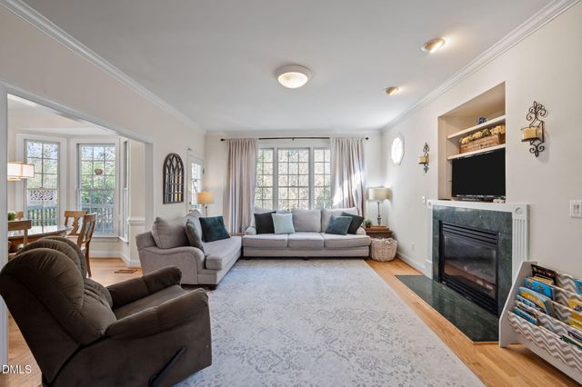 6 Saint Andrews Court, Durham, NC 27707