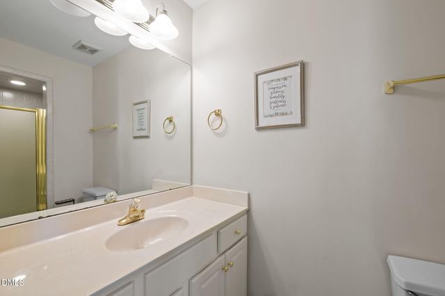 6 Saint Andrews Court, Durham, NC 27707