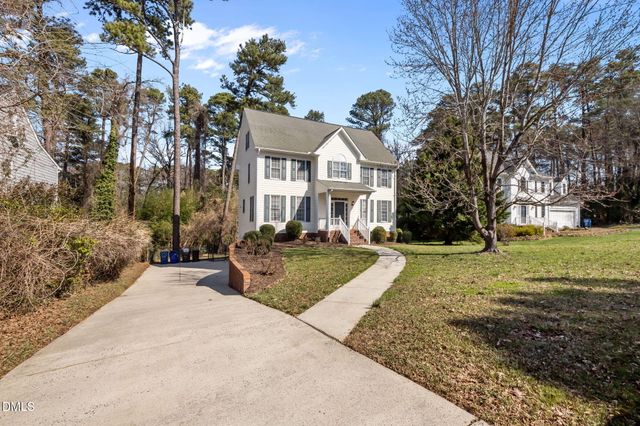 6 Saint Andrews Court, Durham, NC 27707