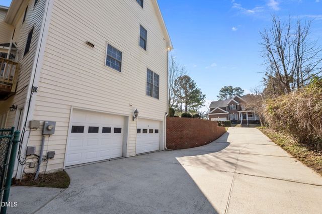 6 Saint Andrews Court, Durham, NC 27707
