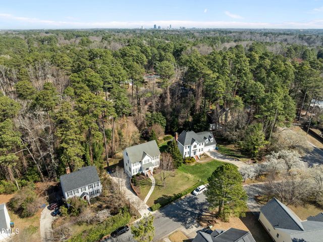 6 Saint Andrews Court, Durham, NC 27707