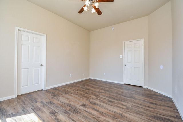 4310 S Vineyard Mdw Lane, Katy, TX 77449