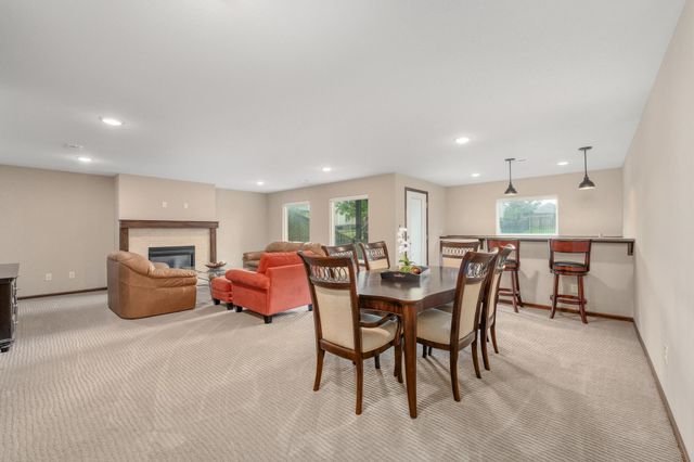 3222 N Chambers St, Wichita, KS 67205