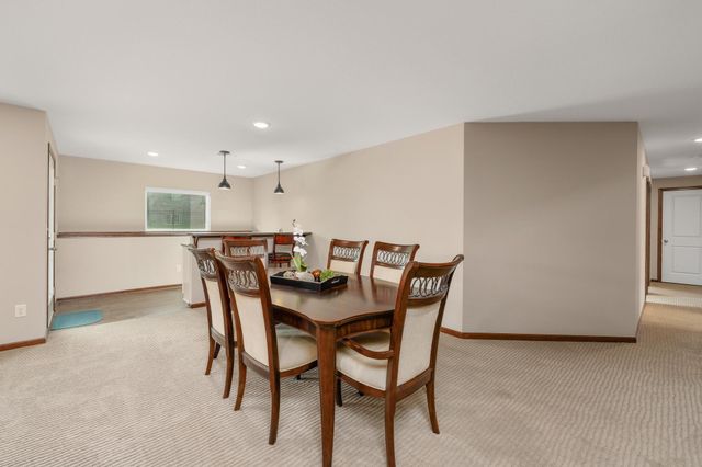 3222 N Chambers St, Wichita, KS 67205