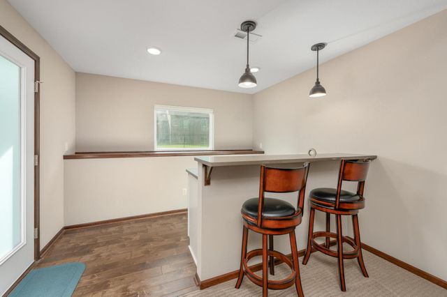 3222 N Chambers St, Wichita, KS 67205