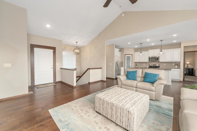 3222 N Chambers St, Wichita, KS 67205
