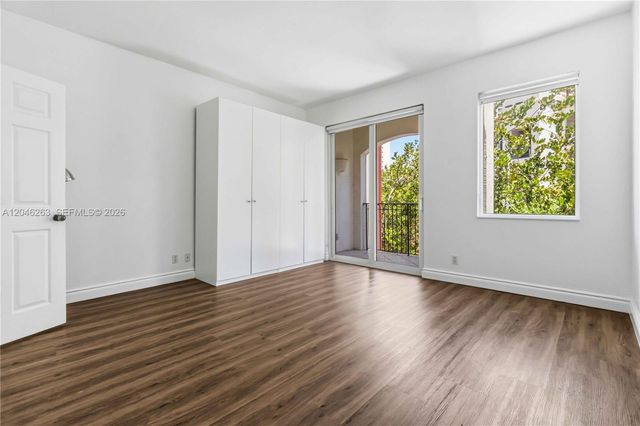 3700 Island Boulevard C307, Aventura, FL 33160