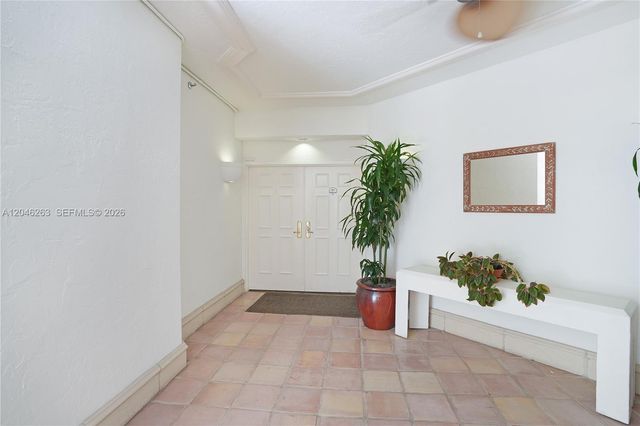 3700 Island Boulevard C307, Aventura, FL 33160