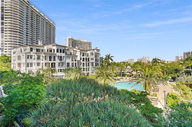 3700 Island Boulevard C307, Aventura, FL 33160