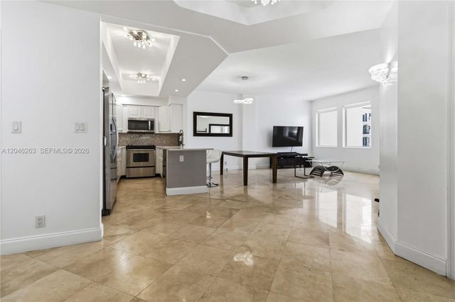 3700 Island Boulevard C307, Aventura, FL 33160