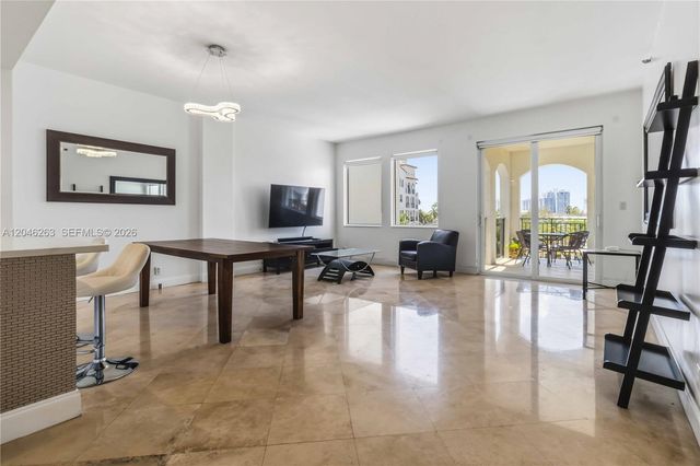 3700 Island Boulevard C307, Aventura, FL 33160