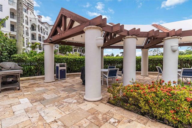 3700 Island Boulevard C307, Aventura, FL 33160