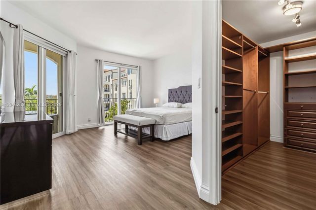 3700 Island Boulevard C307, Aventura, FL 33160