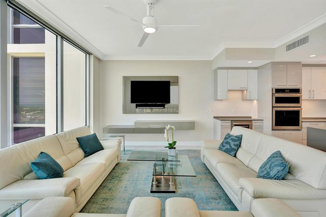 1 Water Club Way 1701, North Palm Beach, FL 33408