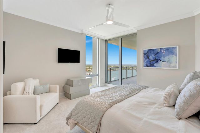 1 Water Club Way 1701, North Palm Beach, FL 33408
