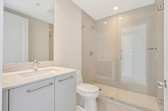 1 Water Club Way 1701, North Palm Beach, FL 33408