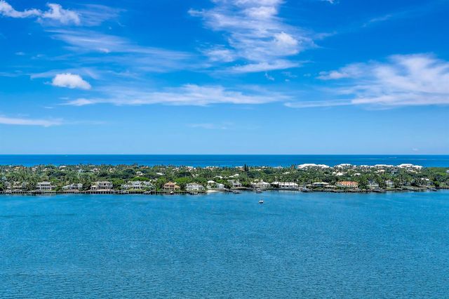 1 Water Club Way 1701, North Palm Beach, FL 33408