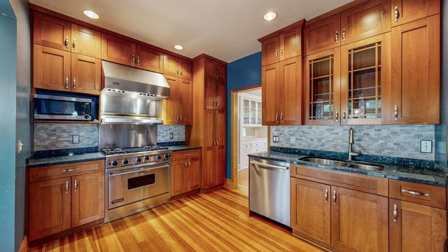 510 6th Street SW, Rochester, MN 55902