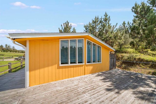 2464 Wynola Rd, Julian, CA 92036