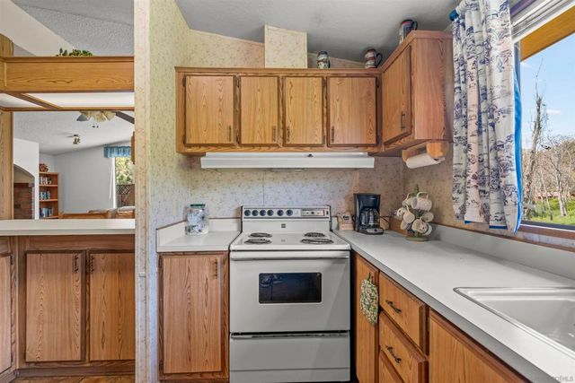 2464 Wynola Rd, Julian, CA 92036