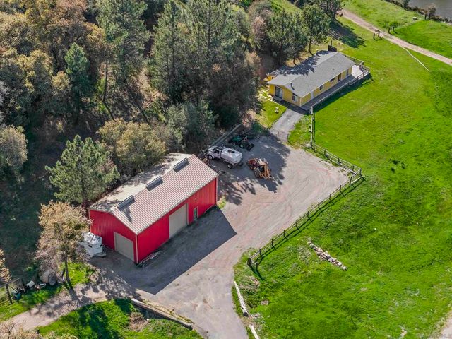 2464 Wynola Rd, Julian, CA 92036