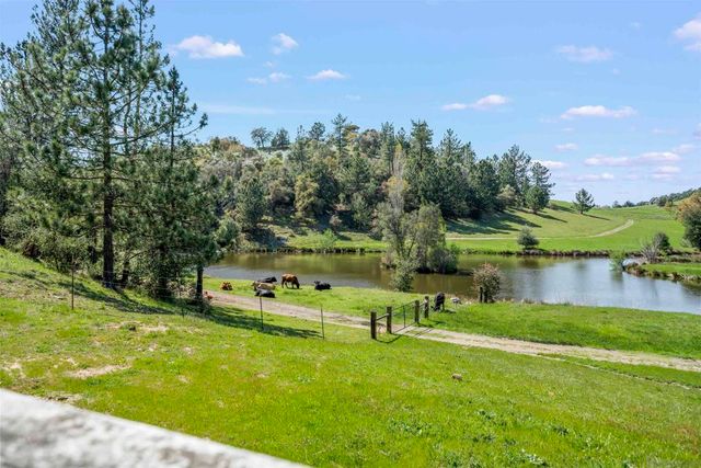 2464 Wynola Rd, Julian, CA 92036