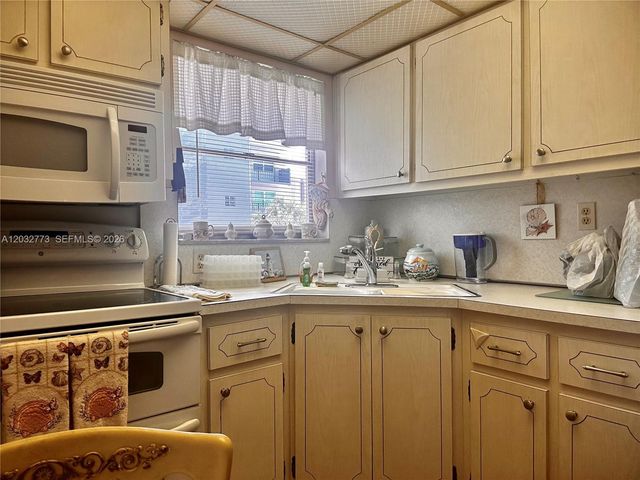 1750 Jefferson Street 303, Hollywood, FL 33020