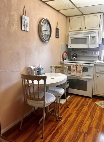 1750 Jefferson Street 303, Hollywood, FL 33020