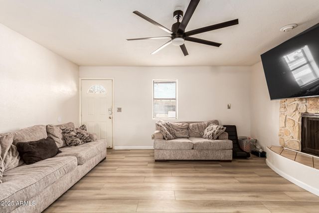 677 W 22ND Avenue, Apache Junction, AZ 85120