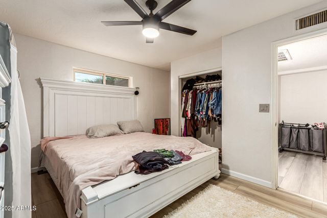 677 W 22ND Avenue, Apache Junction, AZ 85120