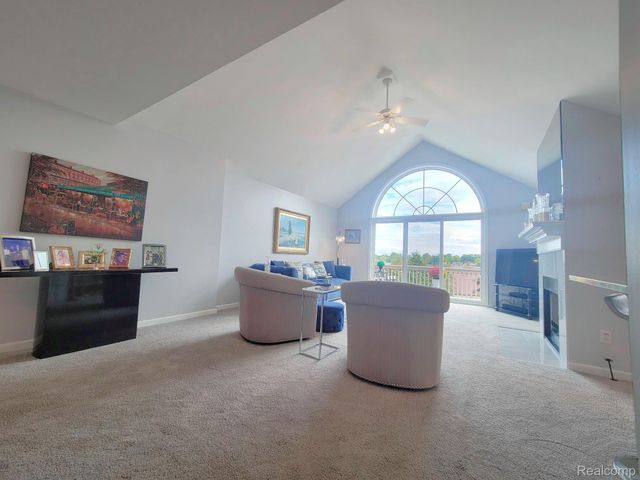 3416 Loon Lake Court, Waterford Charter Township, MI 48329