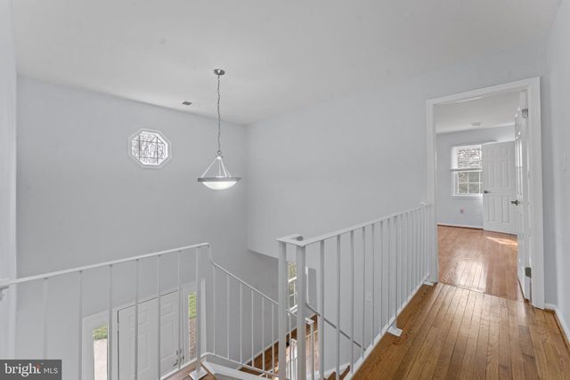 1534 RED ROCK CT, Vienna, VA 22182