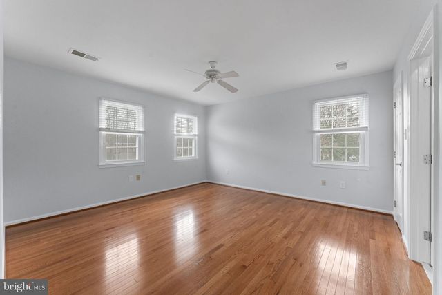 1534 RED ROCK CT, Vienna, VA 22182