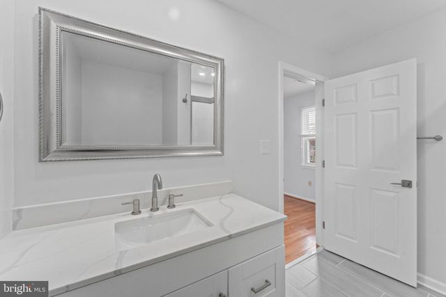 1534 RED ROCK CT, Vienna, VA 22182