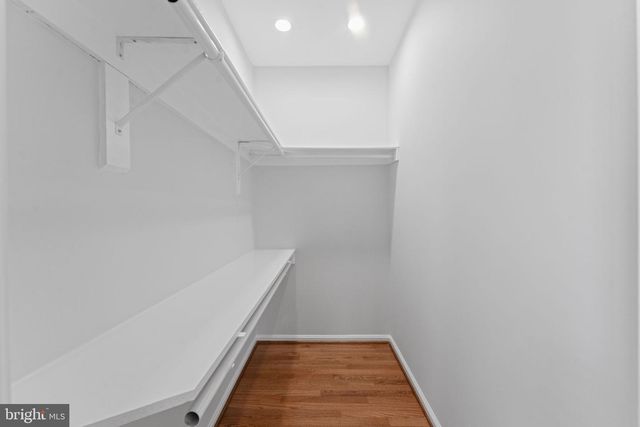 1534 RED ROCK CT, Vienna, VA 22182