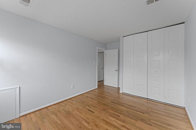 1534 RED ROCK CT, Vienna, VA 22182