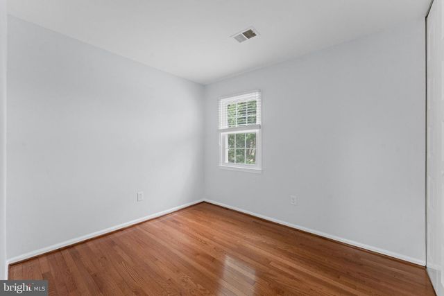 1534 RED ROCK CT, Vienna, VA 22182