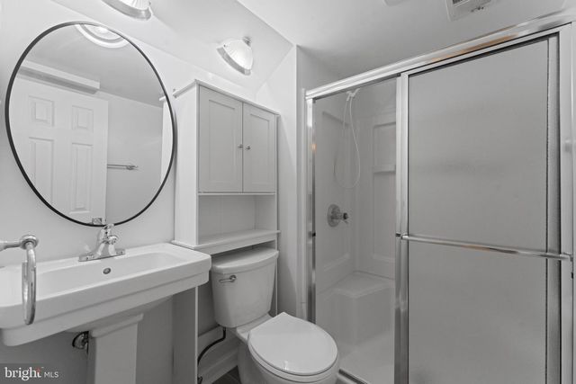 1534 RED ROCK CT, Vienna, VA 22182