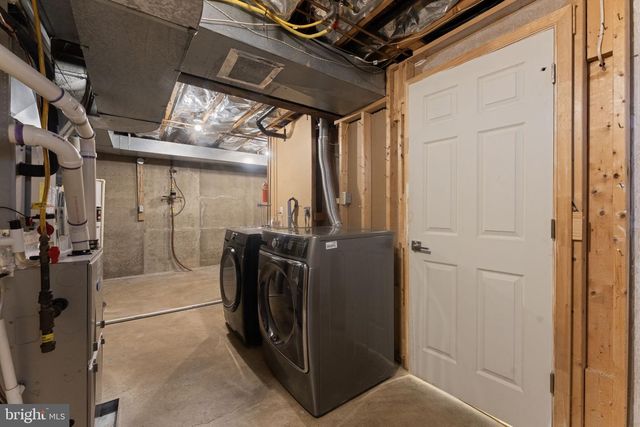 1534 RED ROCK CT, Vienna, VA 22182