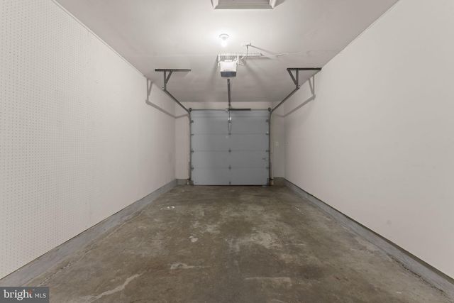 1534 RED ROCK CT, Vienna, VA 22182