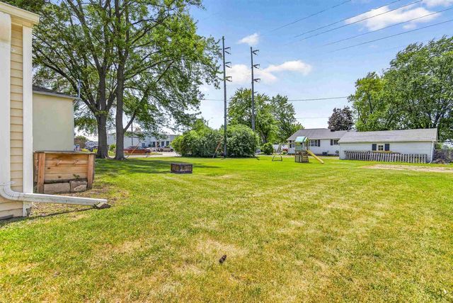 801 W SCOTT STREET, Fond Du Lac, WI 54937